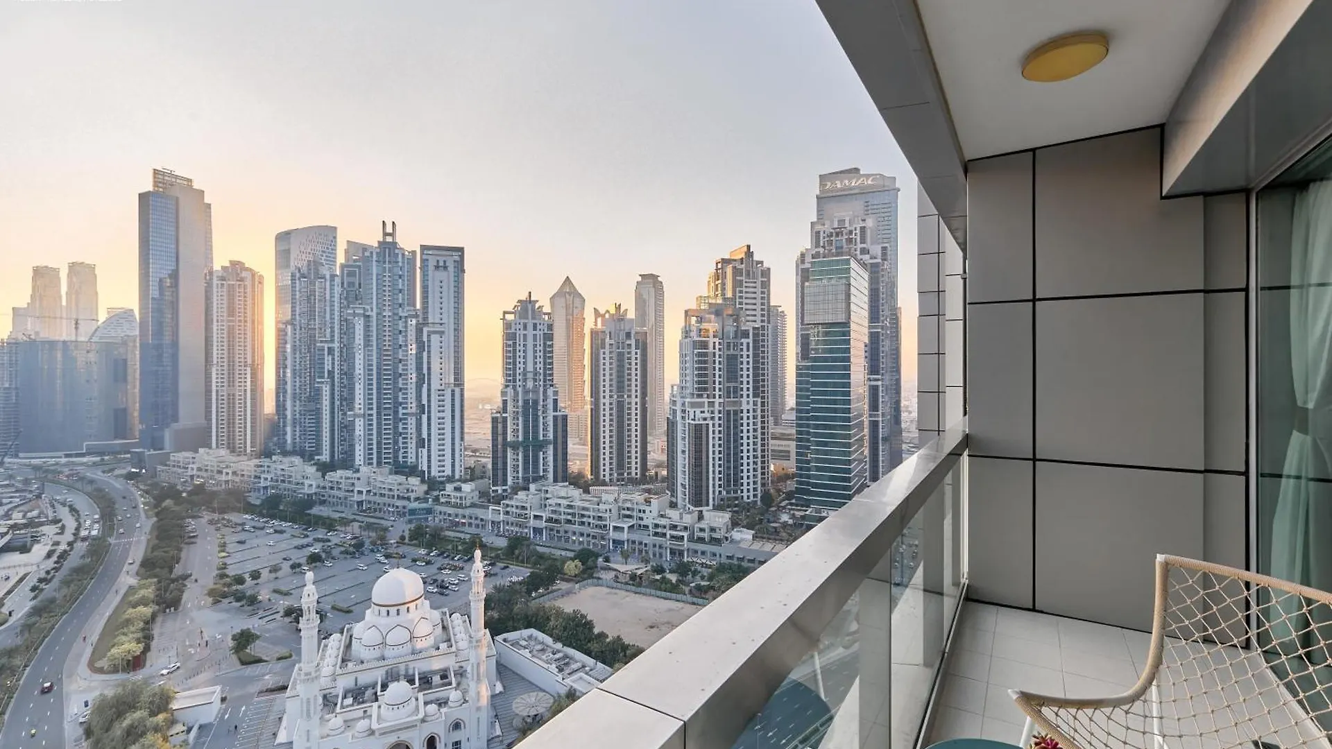 Bnbmehomes - 8 Boulevard Walk location