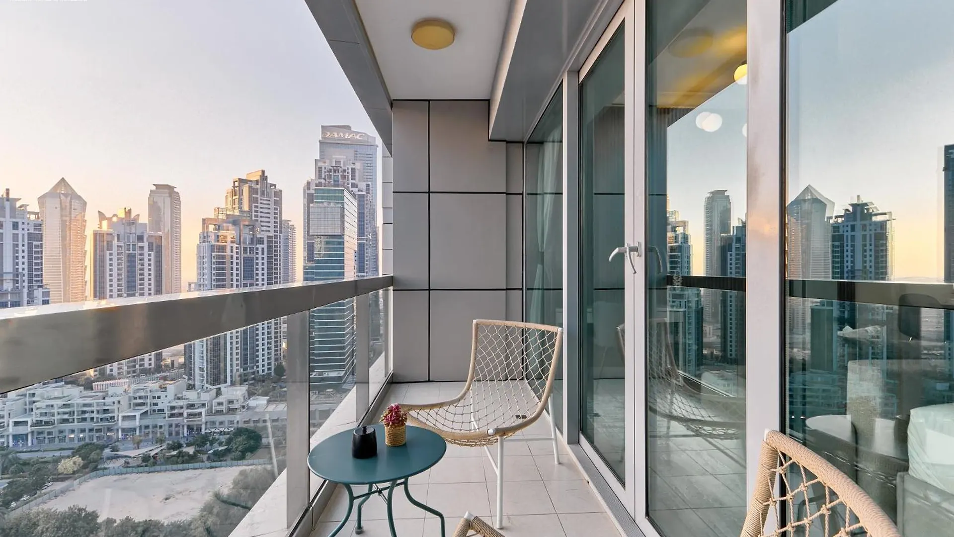 Bnbmehomes - 8 Boulevard Walk Dubaï 0*,  Émirats arabes unis
